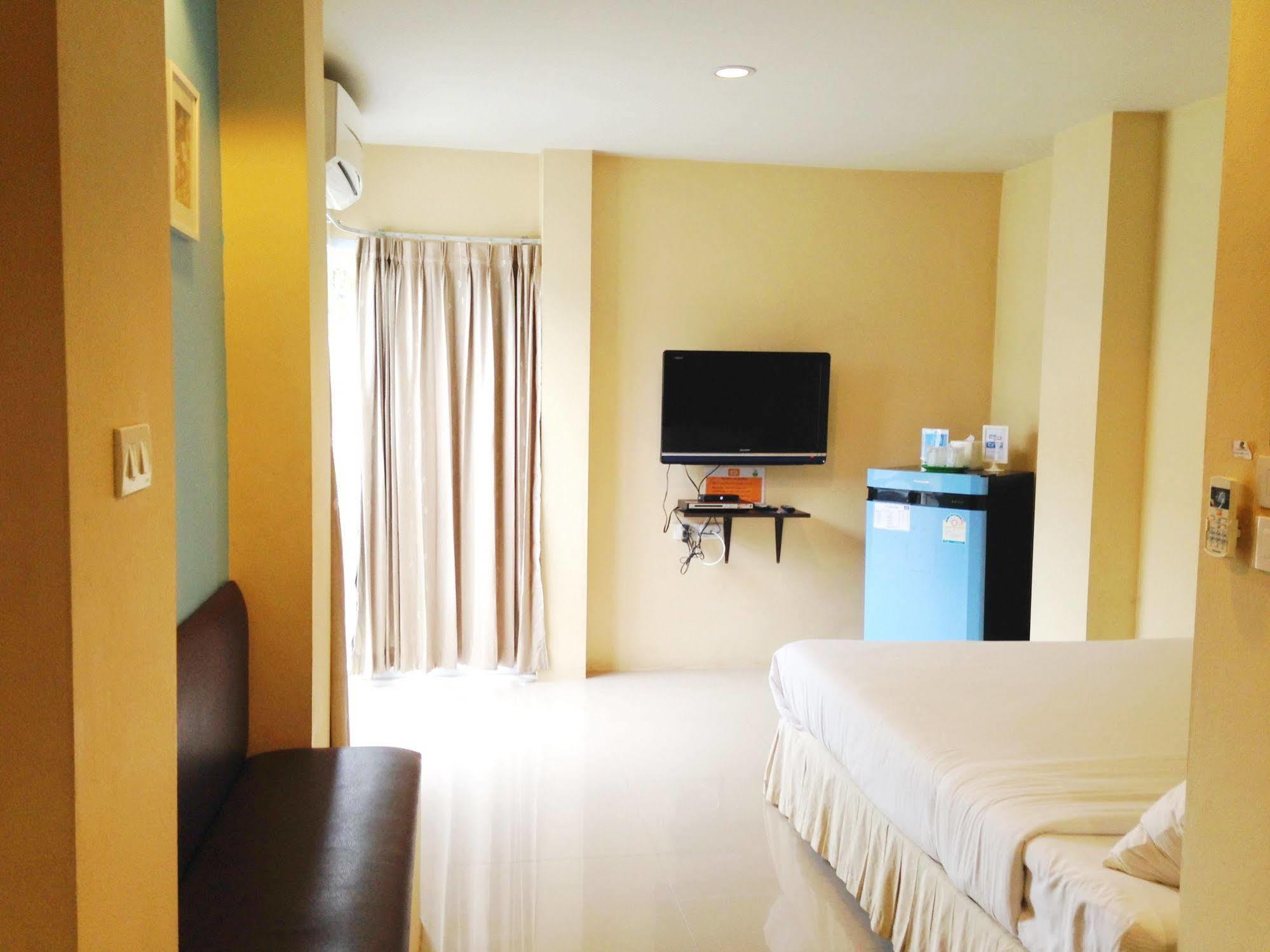 C2 Residence Λαμπάνγκ Εξωτερικό φωτογραφία
